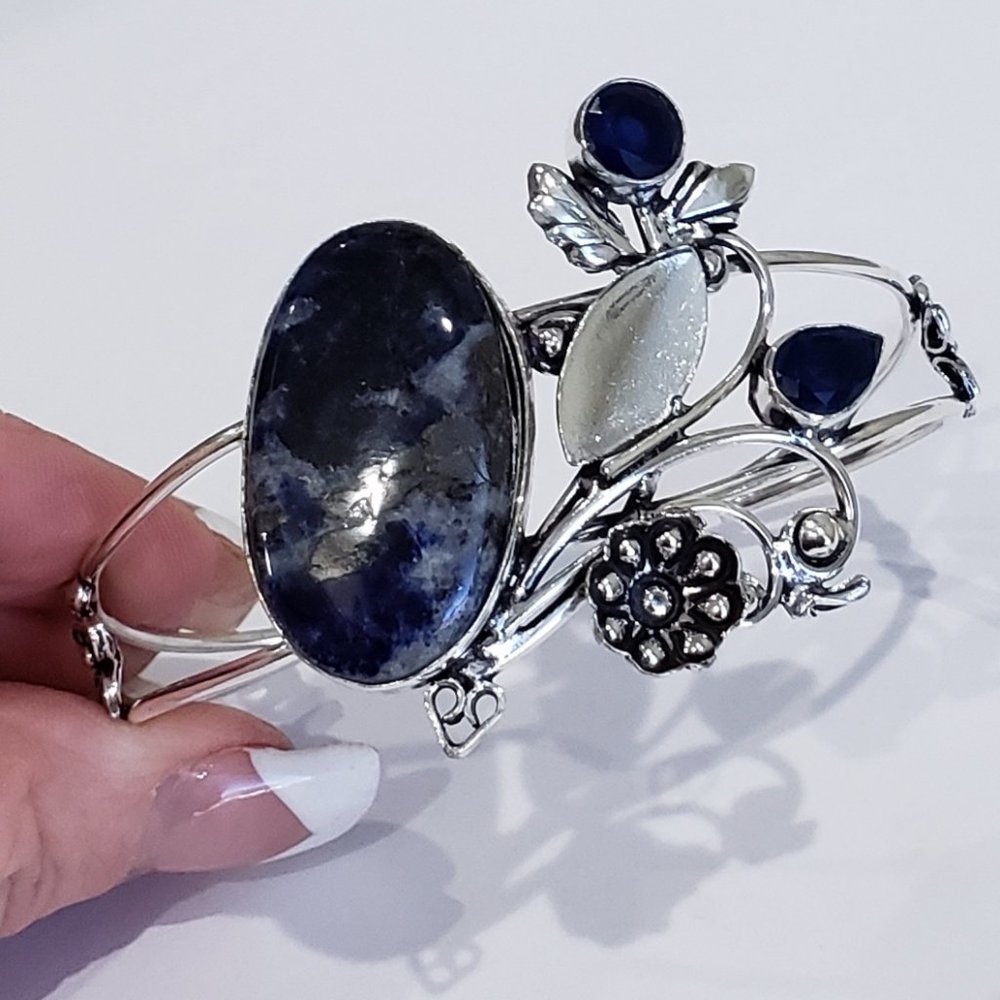 Sodalite, Topaz gemstone, 925 silver bracelet